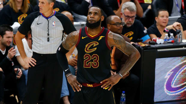 lebron_james_lakers_.jpg
